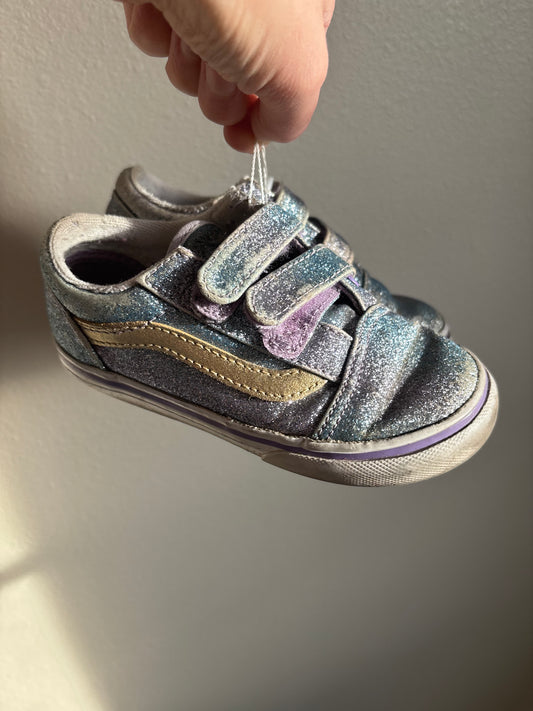 Vans Girls (Pre-Loved)(Size9)