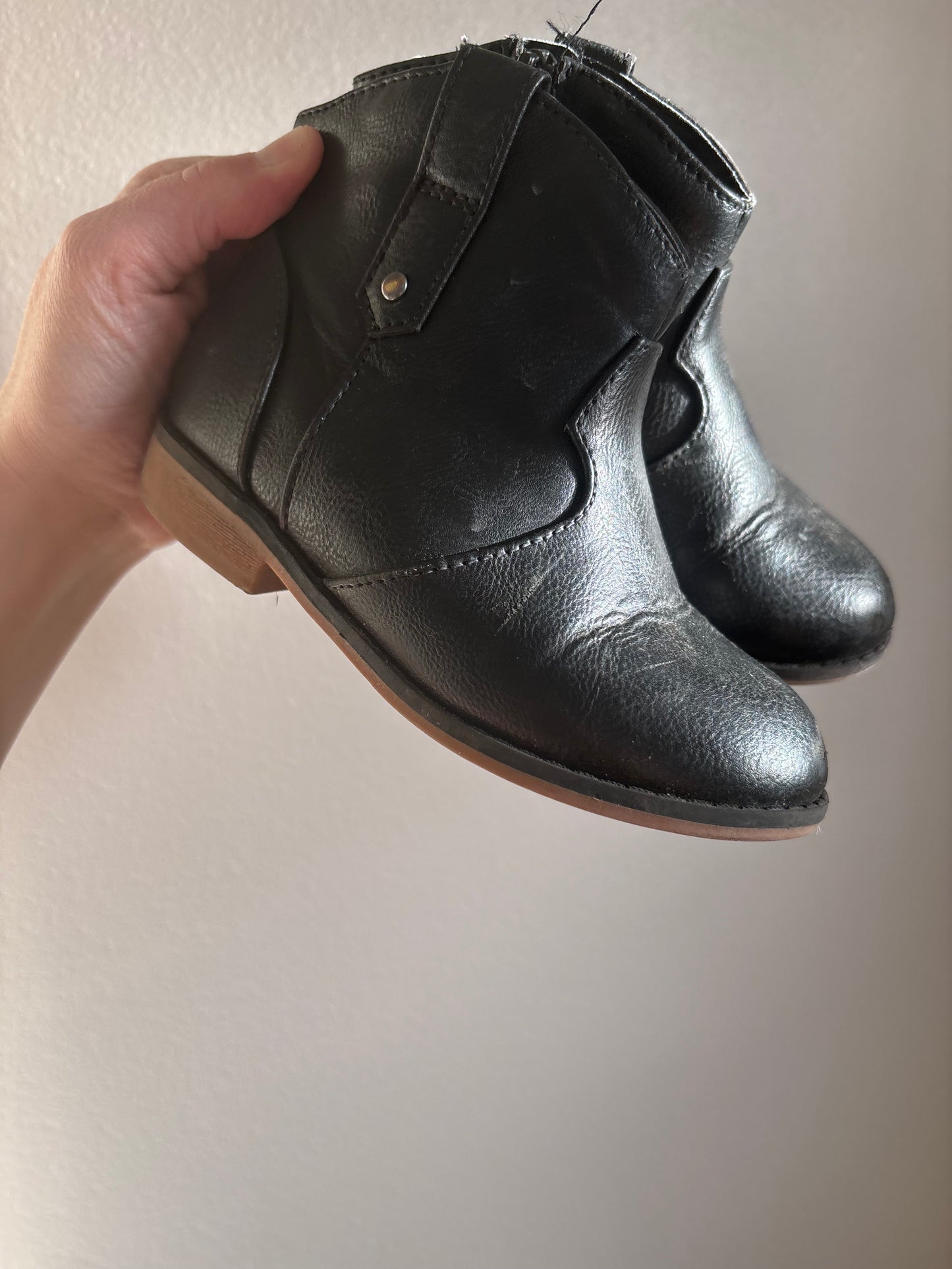 Black Boots(Pre-Loved)(Size9)