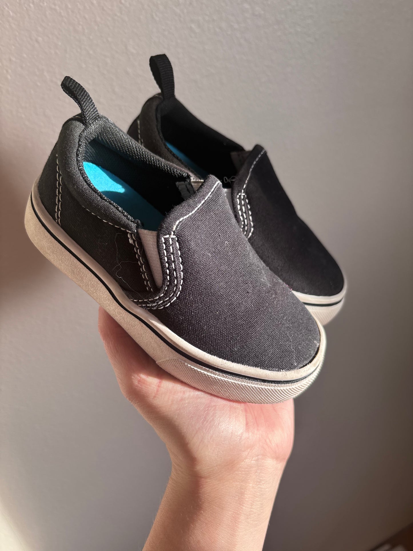 Wonder Nation Memory Foam Shoes(Pre-Loved)(6Infant)