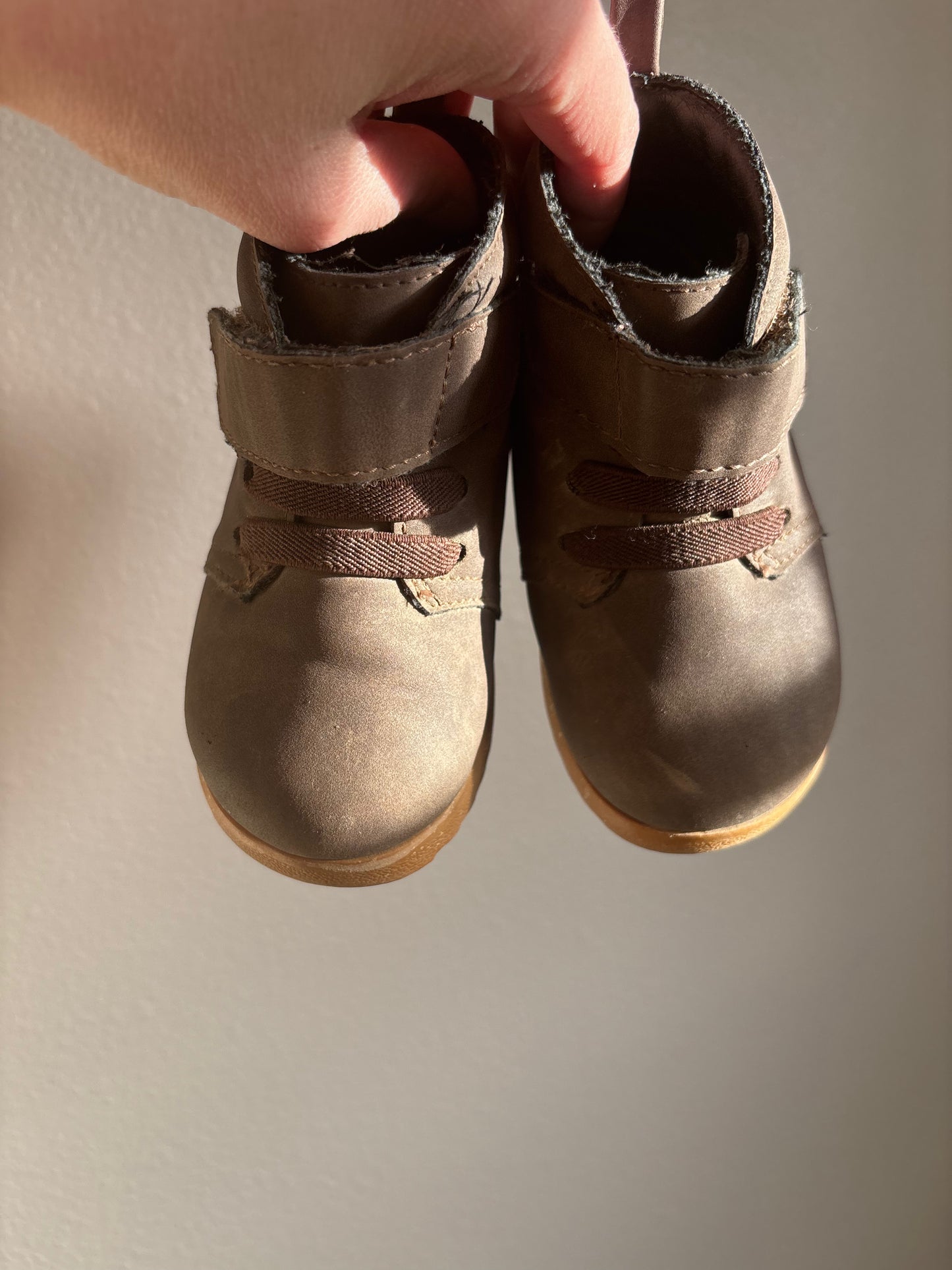 Wonder Nation Boots (Pre-Loved)(5Infant)