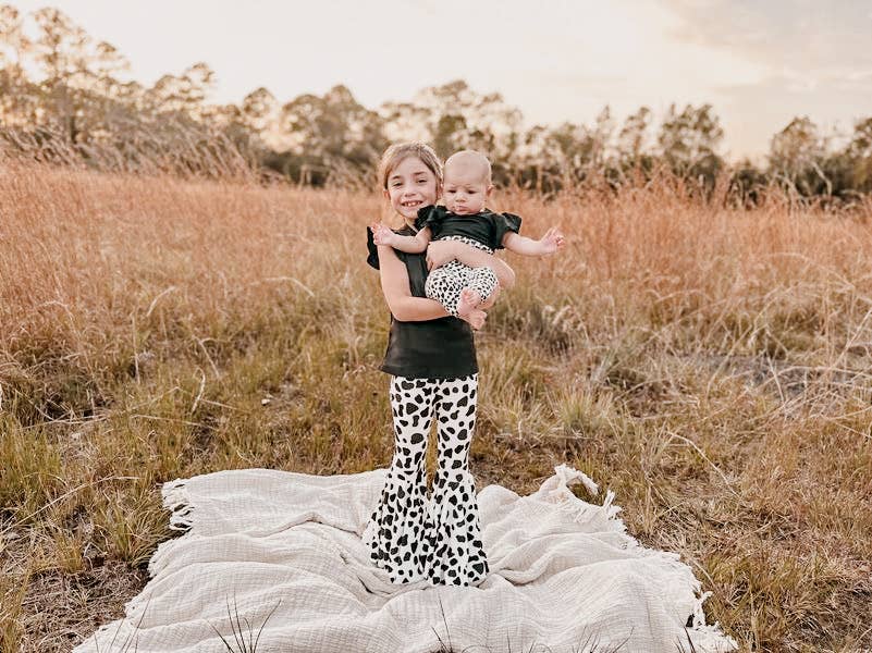 Cowgirl flares: 2/3T Bells